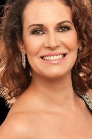 Patrícia Naves backdrop