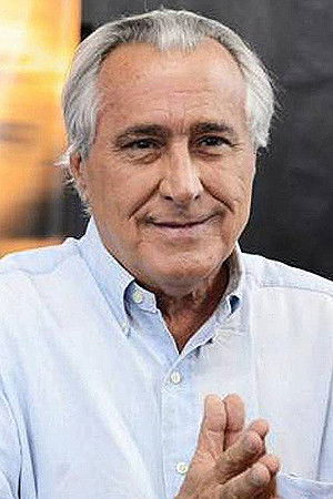 Leleco Barbosa backdrop