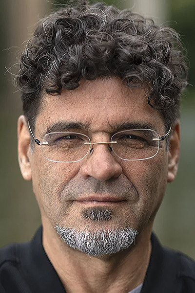 Renato Barbieri backdrop