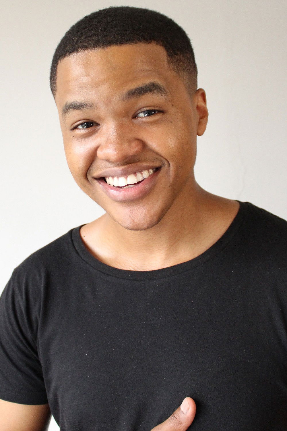 Jezzriel Skei backdrop