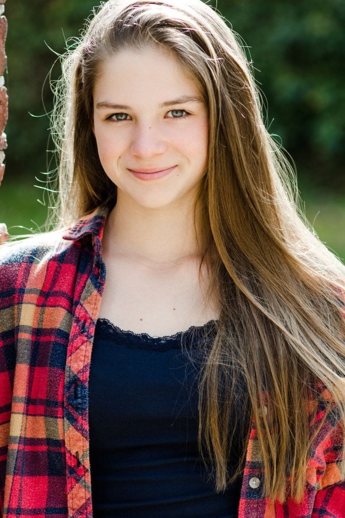 Henriette Morawe → Henrietë Morave backdrop