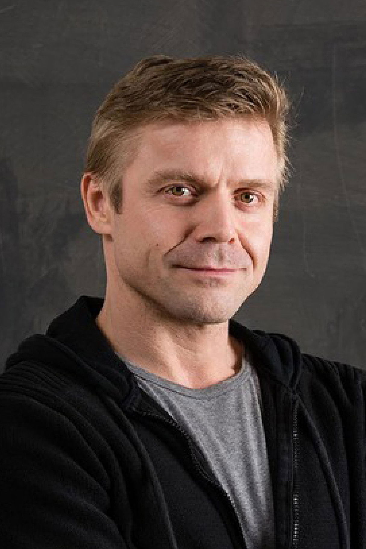 Zbyněk Fric backdrop