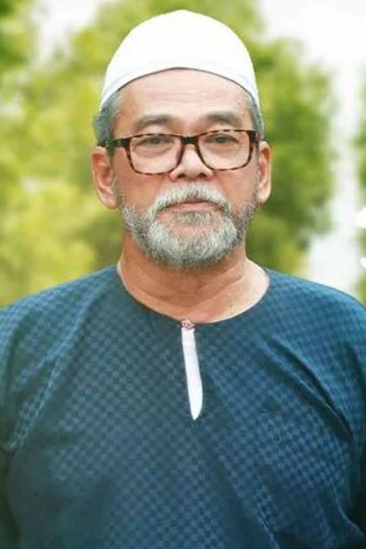 Hafidzuddin Fazil backdrop