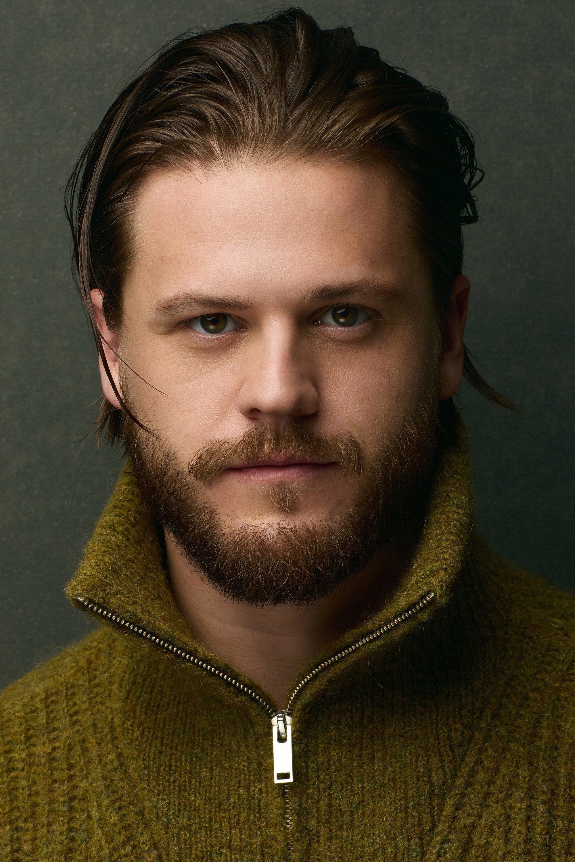 Austin R. Grant backdrop