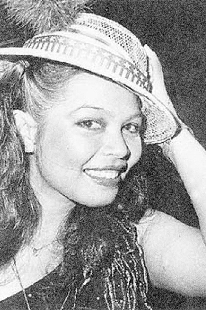 Maria Arshad backdrop