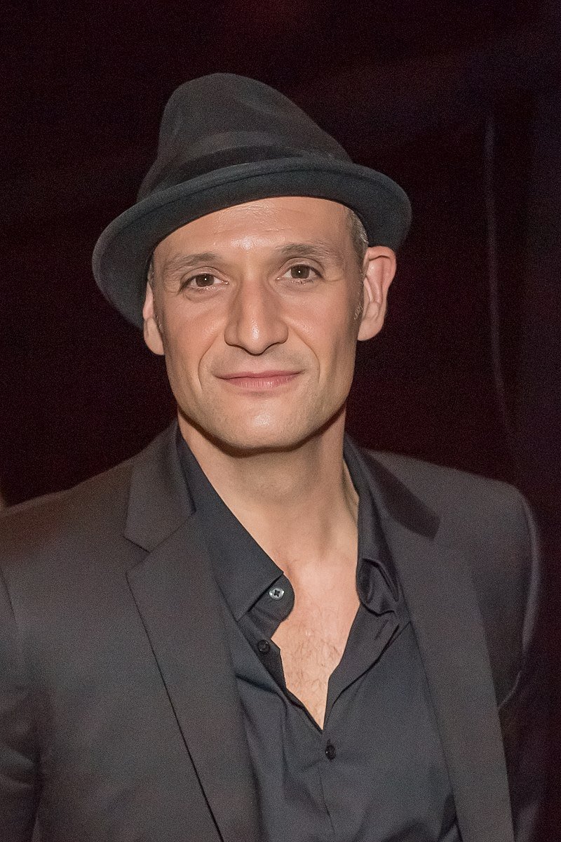 Drew Sarich backdrop