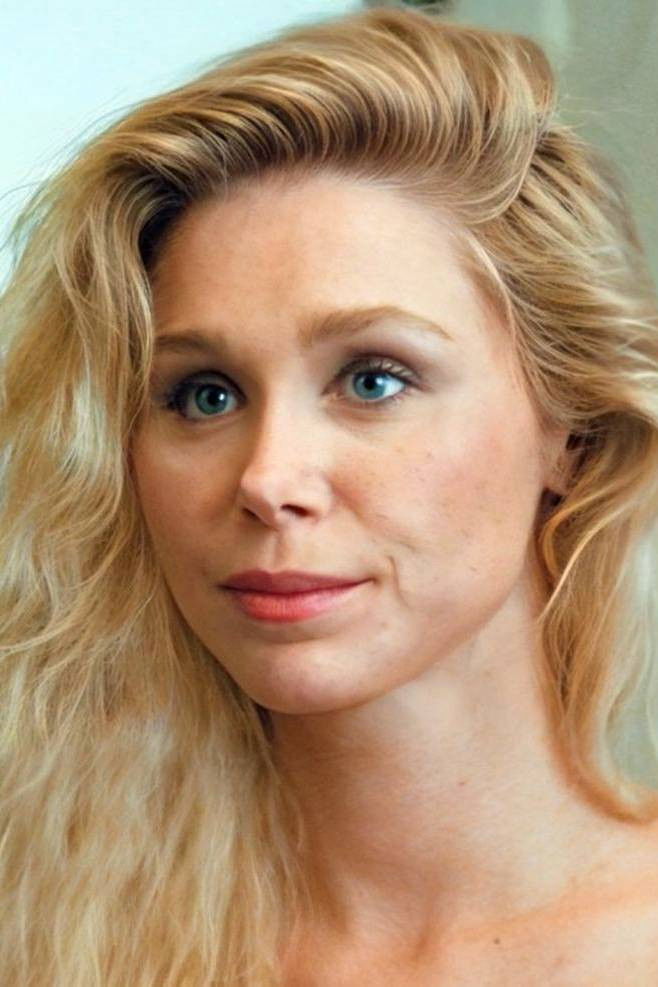 Riley Bowman backdrop