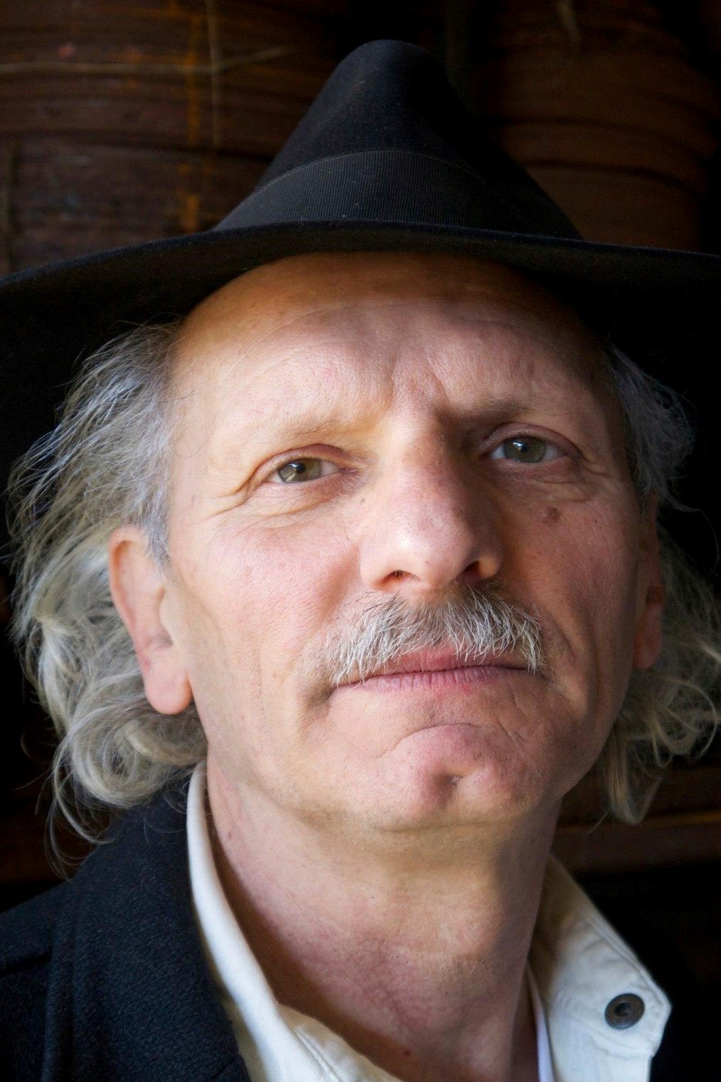 Nico Cirasola backdrop