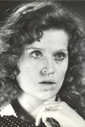 Indra Burkovska backdrop