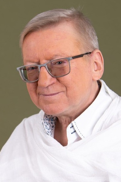 Linnar Priimägi backdrop