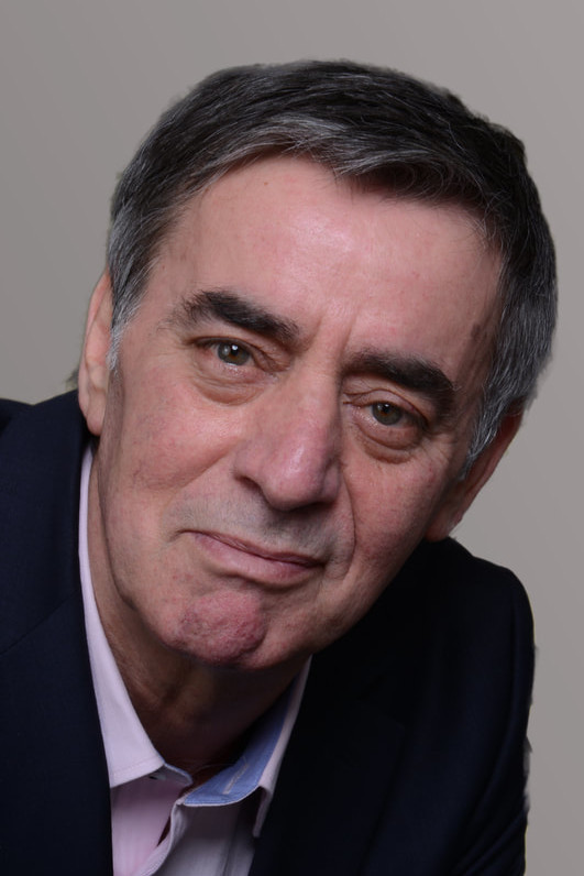 Normand Daoust backdrop