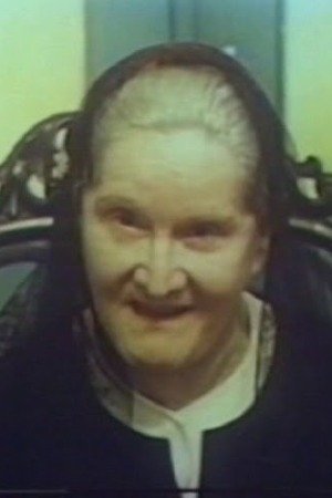 Estelita Bell backdrop