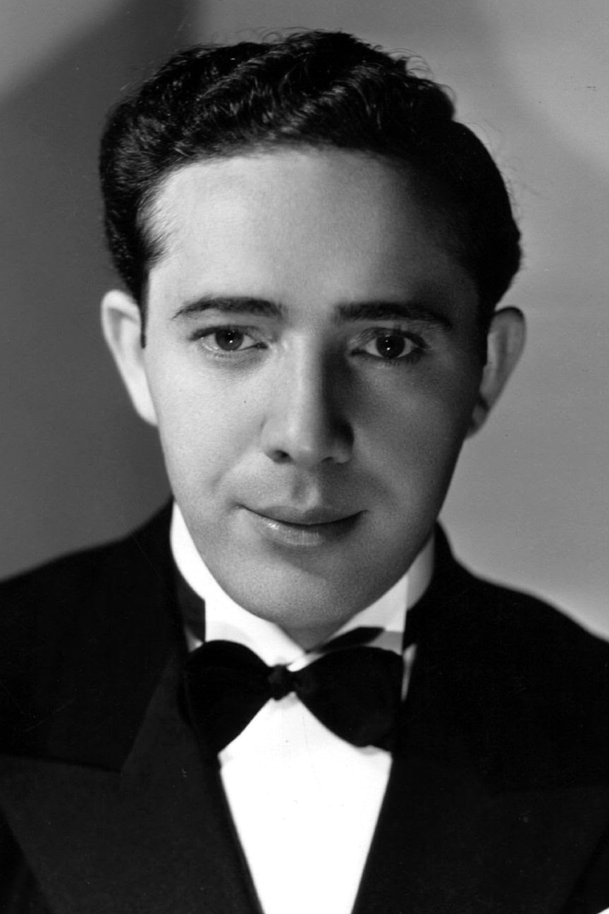 Çarls Igor Gorin backdrop