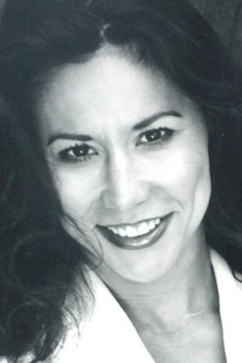 Leigh Betchley backdrop