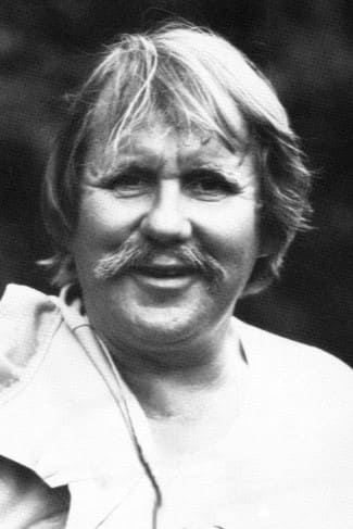 Axel Scholtz backdrop