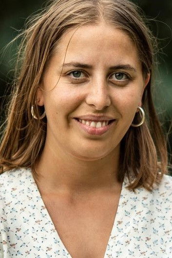 Liv Joelle Barbosa Blad backdrop