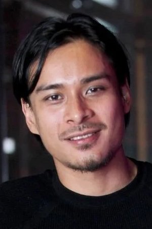 Gambit Saifullah backdrop