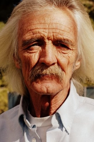 Graham Mackie backdrop