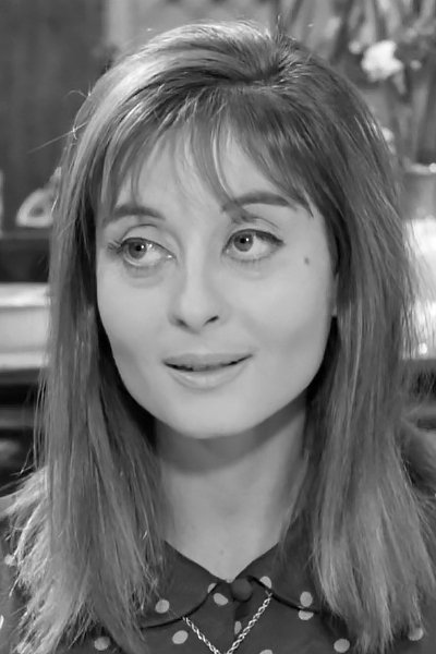 Iro Kyriakaki backdrop