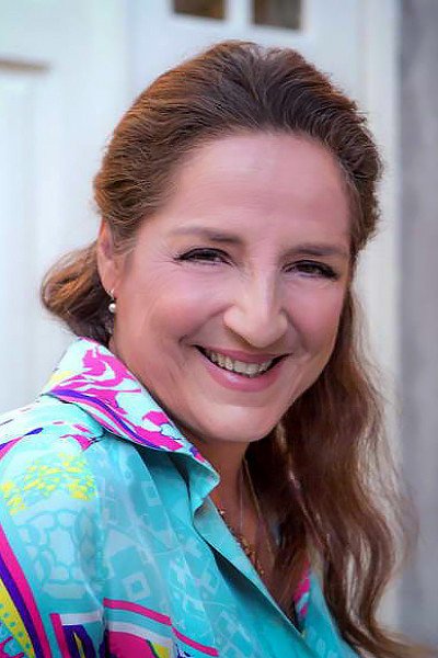 Arietta Moutousi backdrop