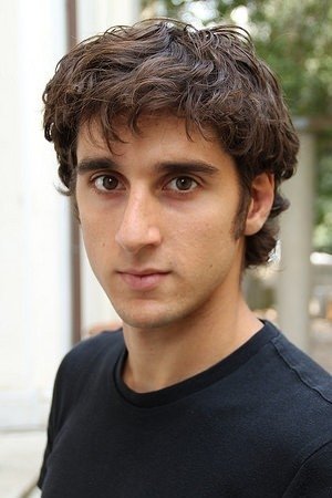 Karlo Fabiano backdrop