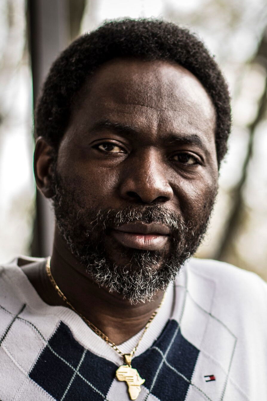 Hamidou Savadogo backdrop