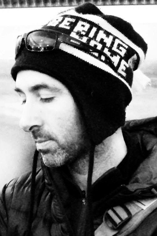 Aaron Munson backdrop