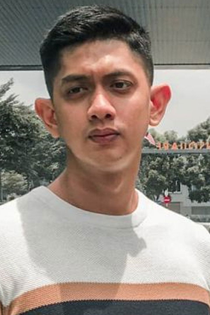 Idzham Ismail backdrop