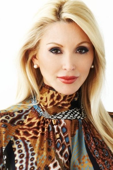 Shannon McLeod backdrop