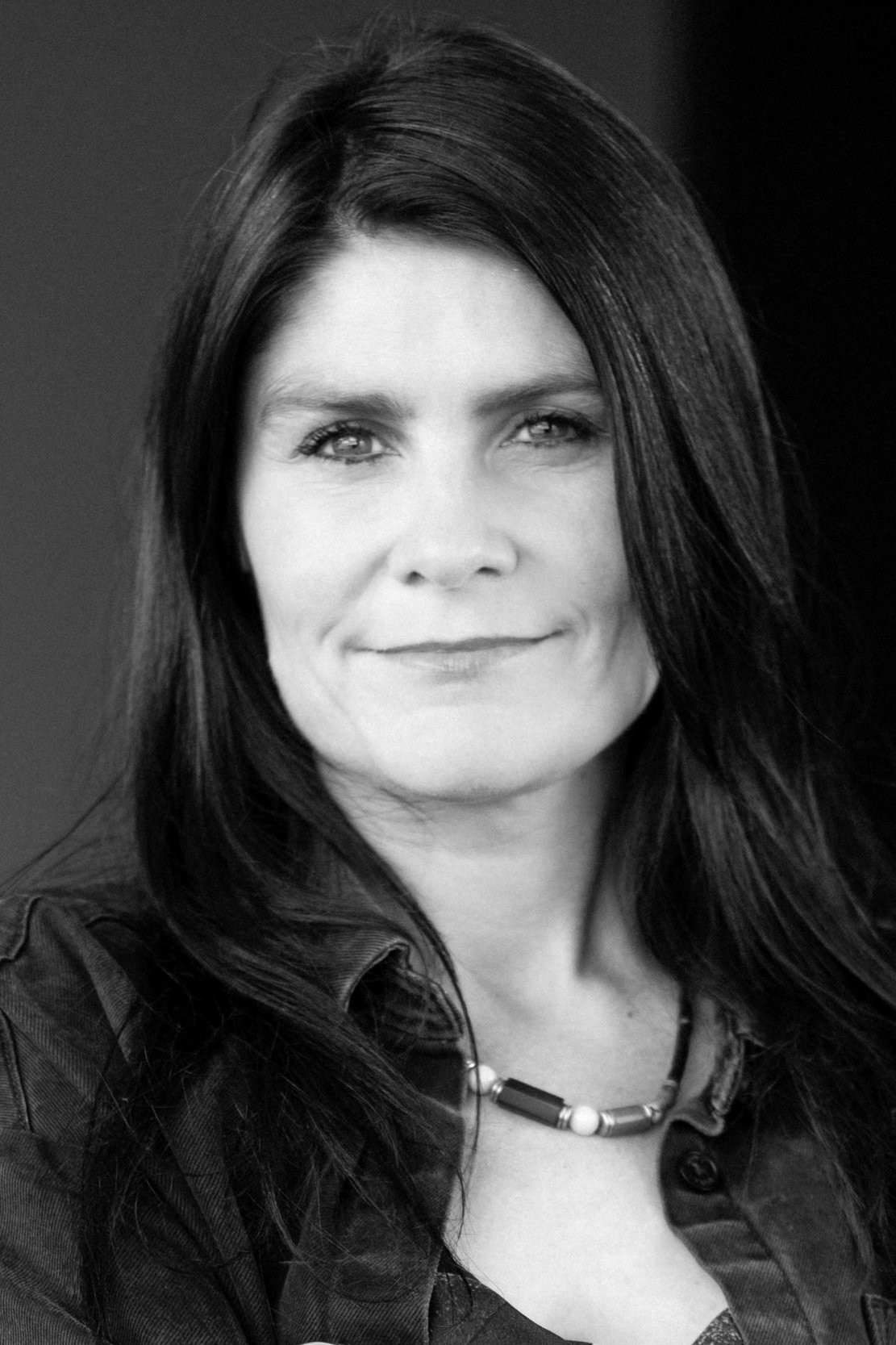 Ísold Uggadóttir backdrop