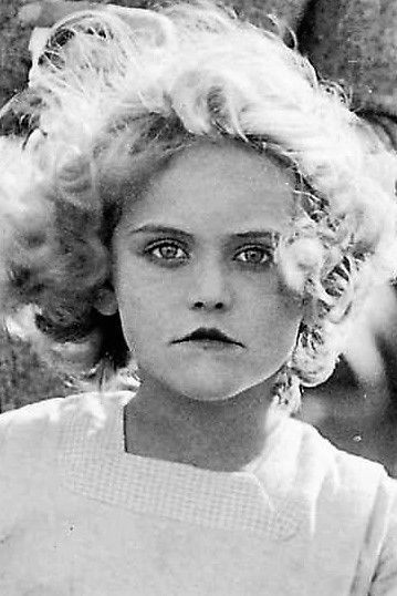 Nancy Caswell backdrop