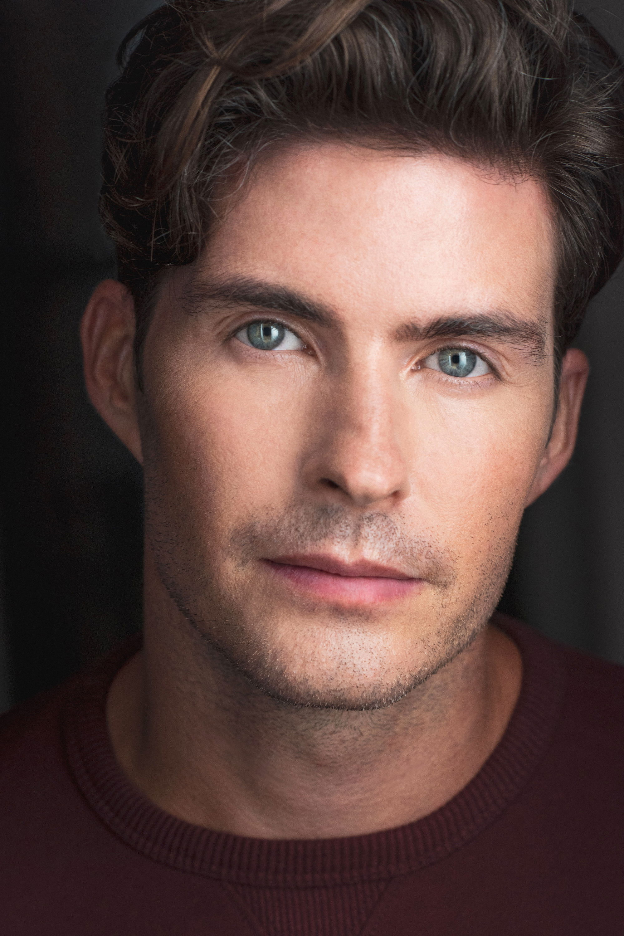 Logan Roberts backdrop