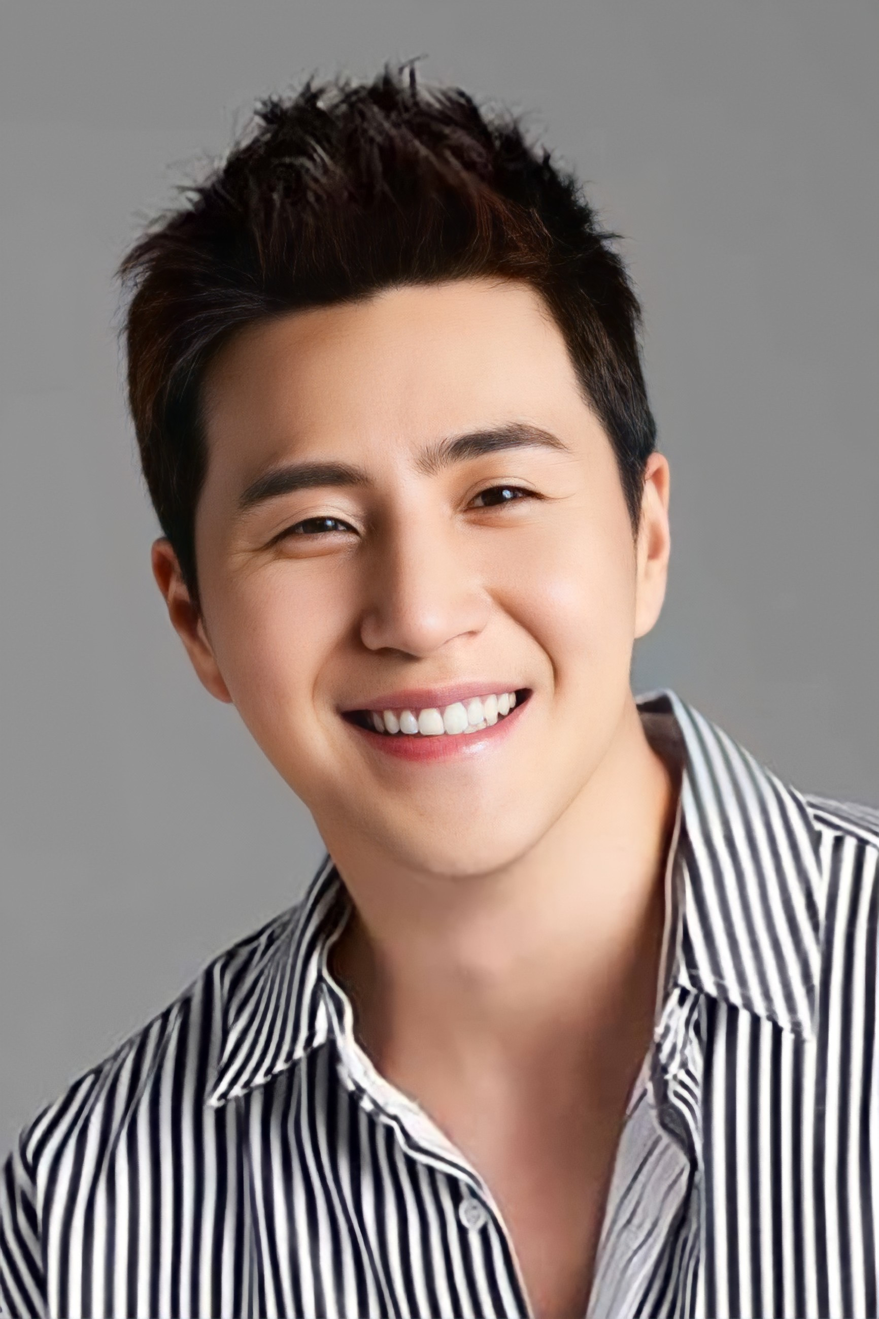 Jang Hee-woong backdrop