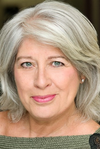 Céline Bernier backdrop