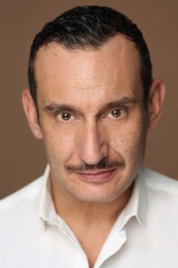 David Fernández Fabu backdrop