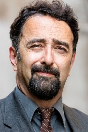 Roberto Attias backdrop