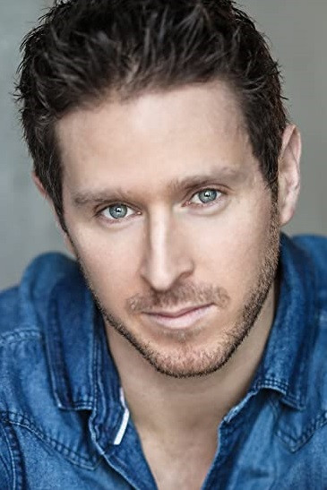 Sean MacLean backdrop