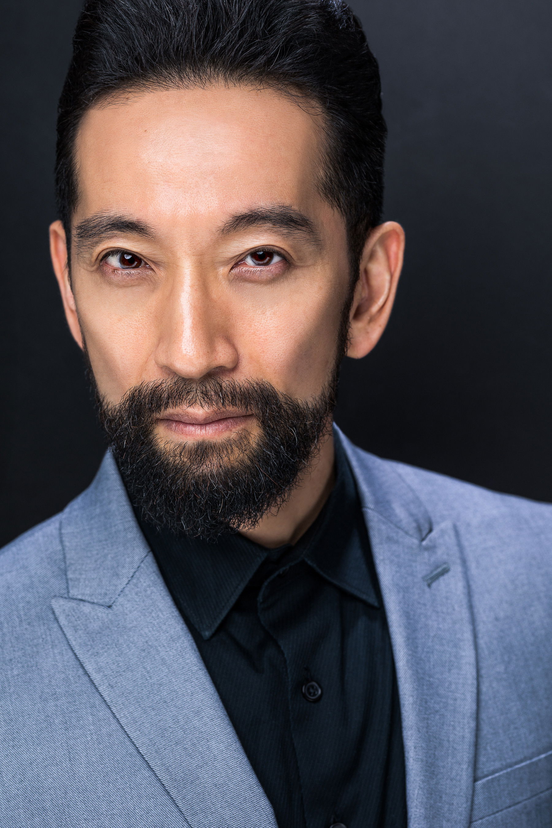 Jun Suenaga backdrop