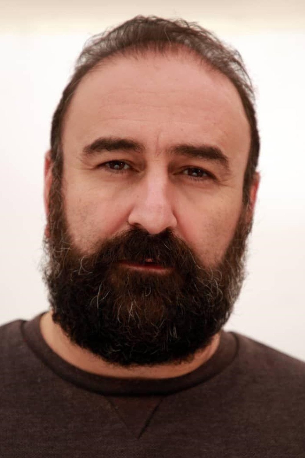 Mehran Ahmadi backdrop