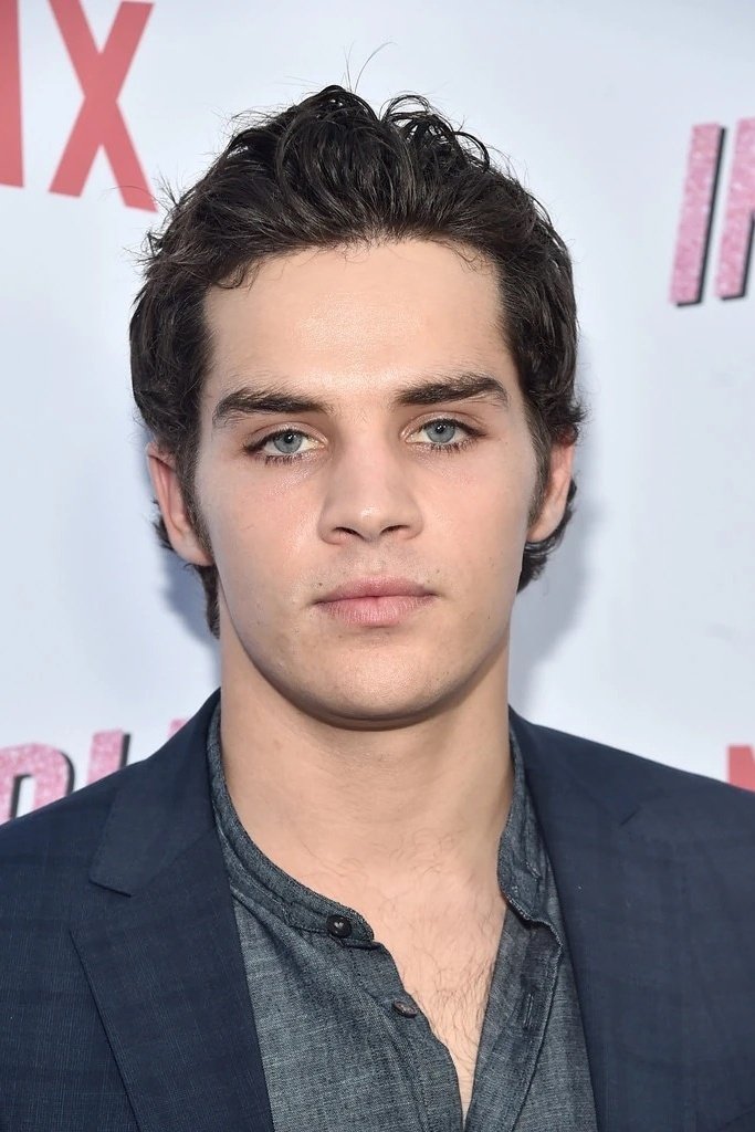 James Lastovic backdrop