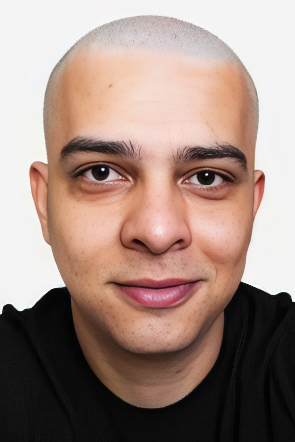 Genadir G'Brier backdrop