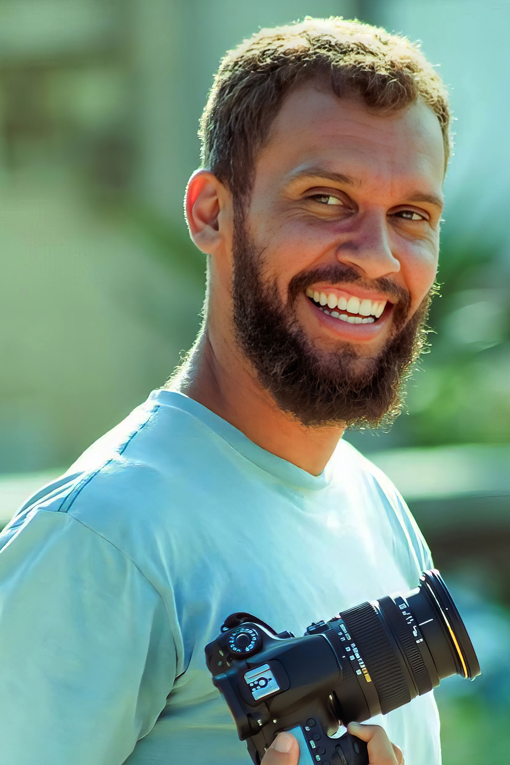 Tiago Ferri backdrop