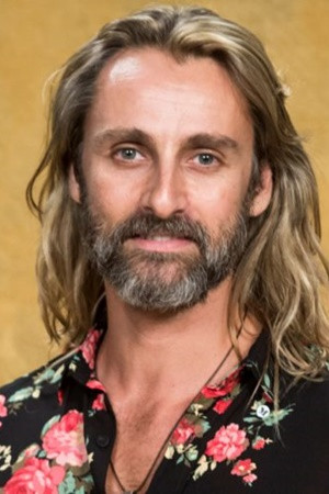 André Dias backdrop