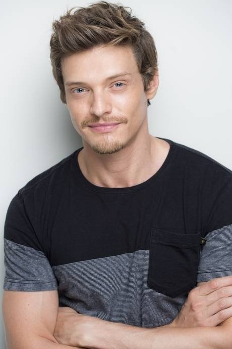 Pierre Baitelli backdrop