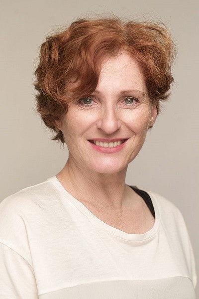 Rita Waszilovics backdrop