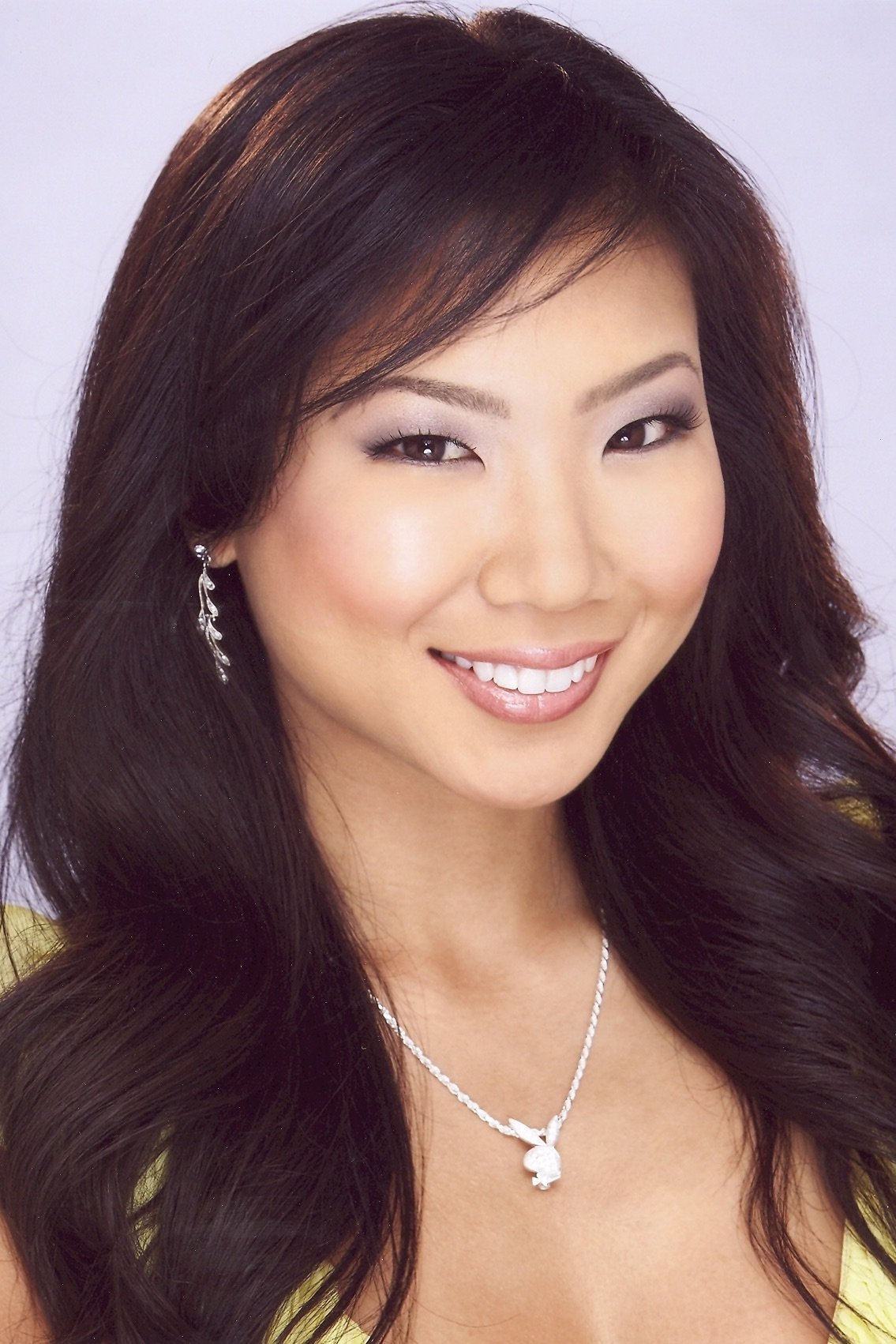 Hiromi Oshima backdrop