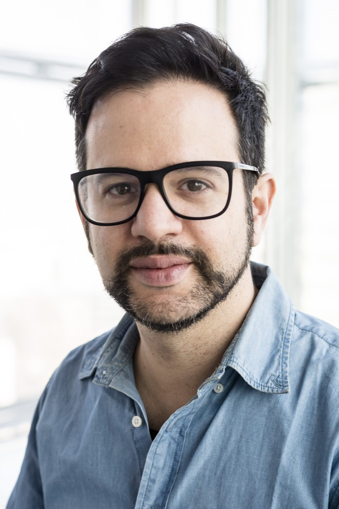 Diogo Costa Amarante backdrop