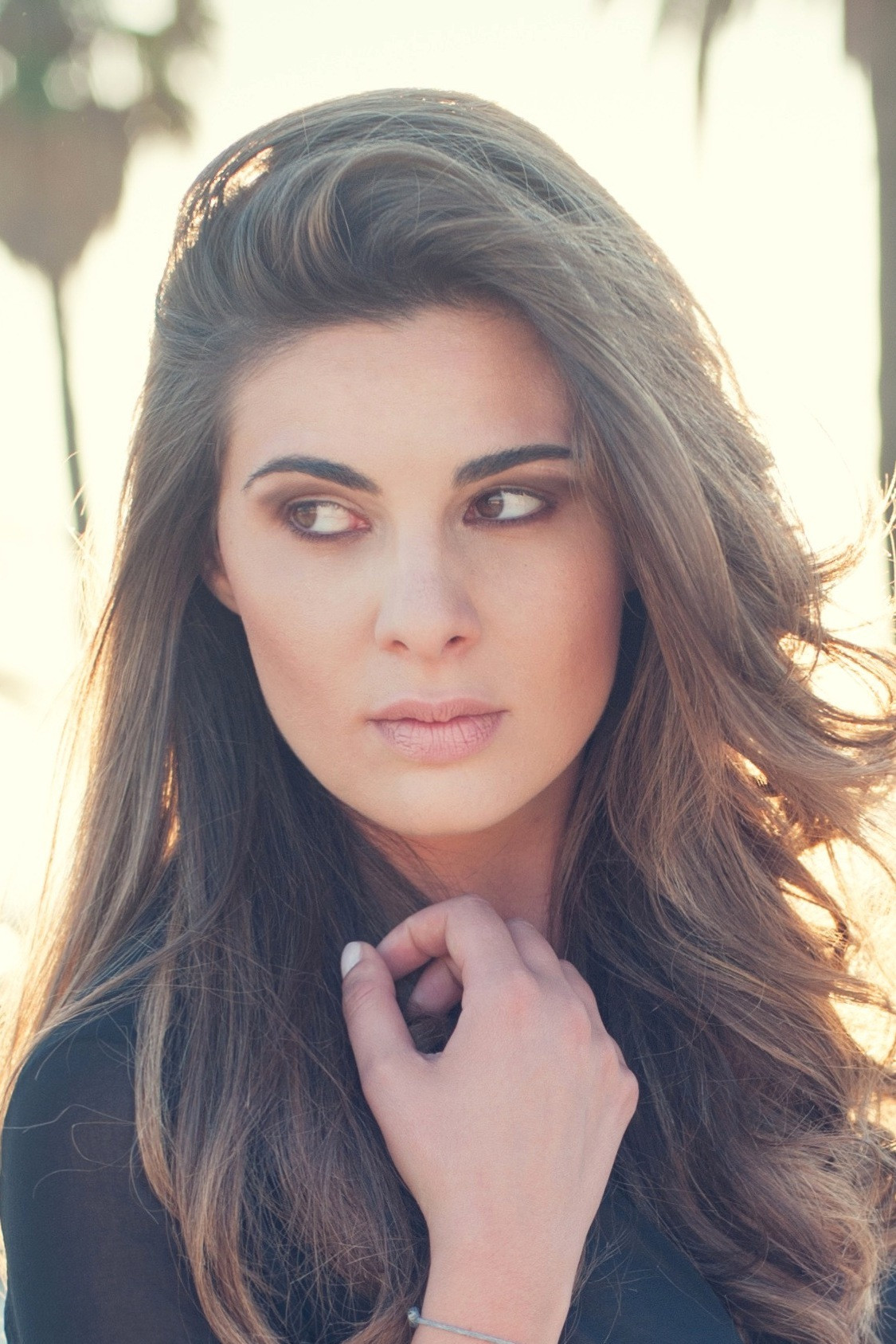 Ami Codovini backdrop