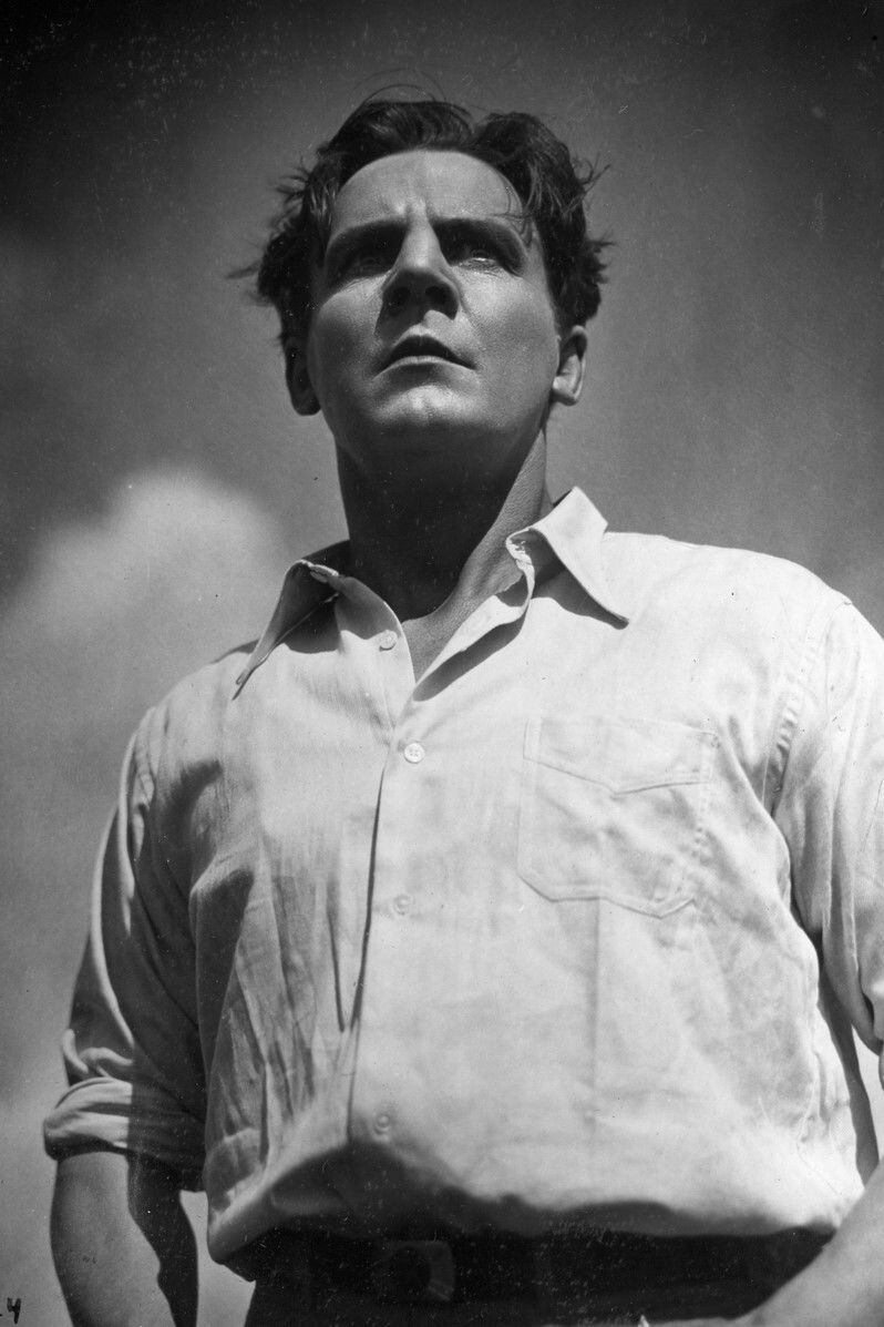 Jalmari Rinne: Jalmari Rine backdrop