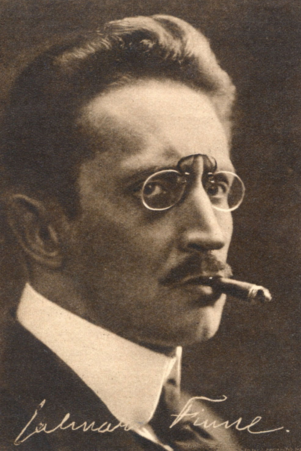 Jalmari Finne backdrop